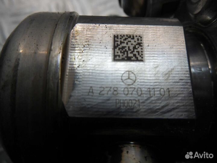 Насос топливный (тнвд) Mercedes-Benz E-Class