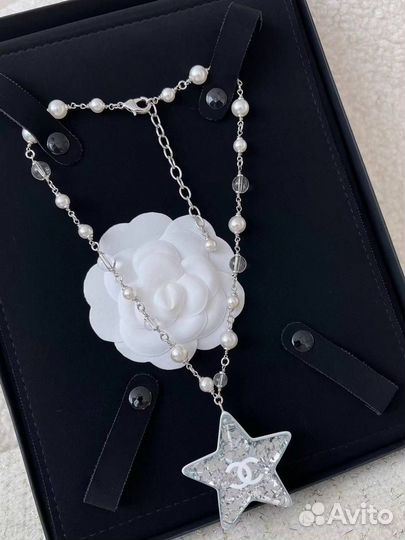 Колье женское Chanel