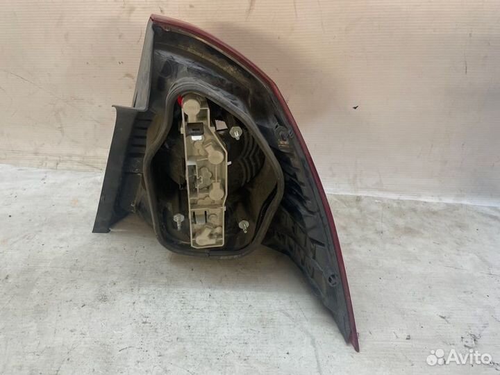 Фонарь задний левый Ford Focus 2 CB4 2006