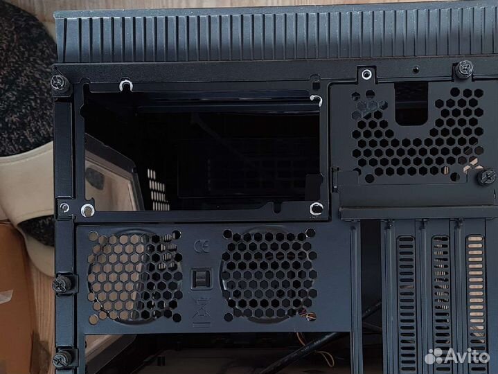 Корпус Thermaltake Armour A30i без блока питания