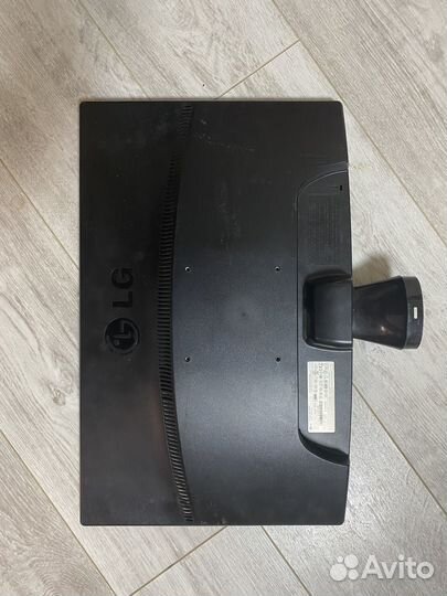 Монитор lg 2243