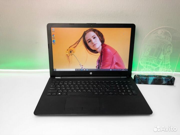 Офисный ноутбук HP
