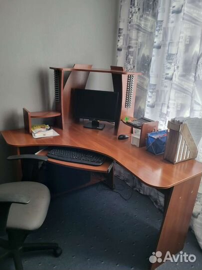 Компьютерный стол бу