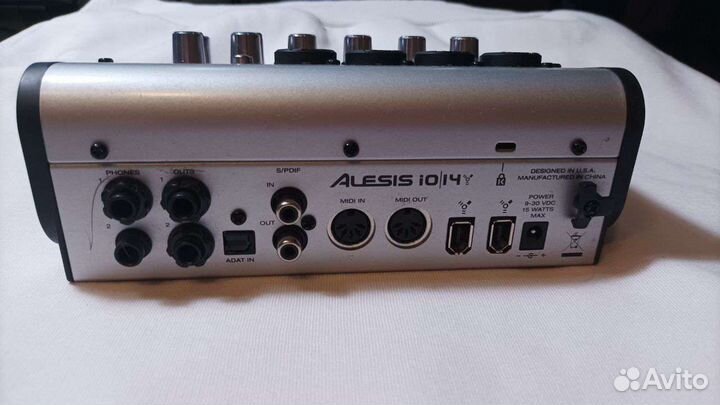 Внешняя звуковая карта Alesis IO14