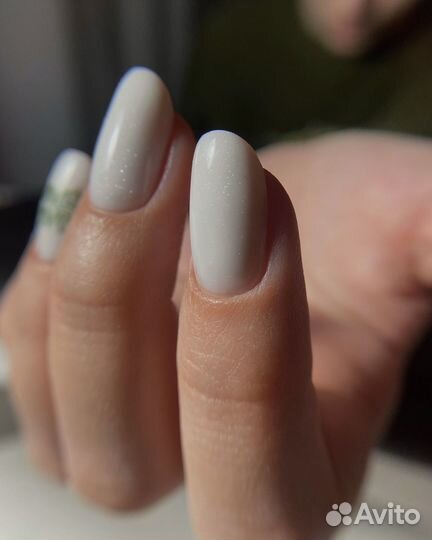 Маникюр с наращиванием