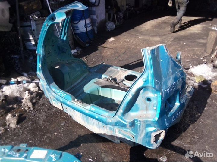 Крыло заднее Chevrolet Aveo T 255 хэтчбек F14D4