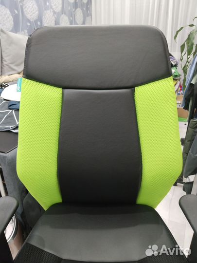 Компьютерное кресло