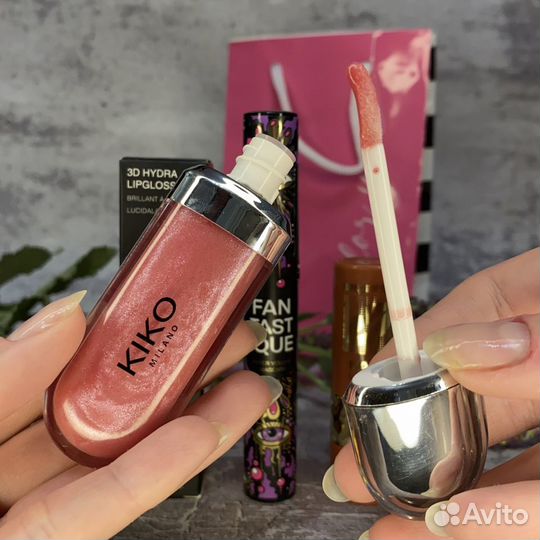 Блеск для губ Kiko Milano