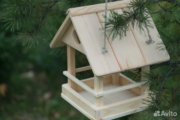 Кормушка для птиц