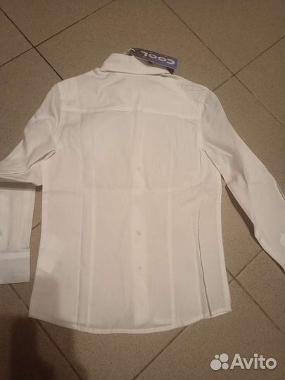 Рубашка новая для мальчика р.122