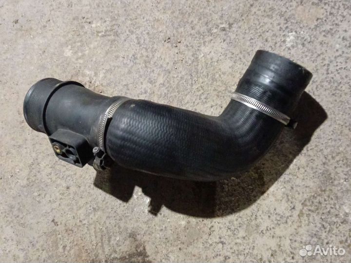 Патрубок расходомера воздуха на Iveco