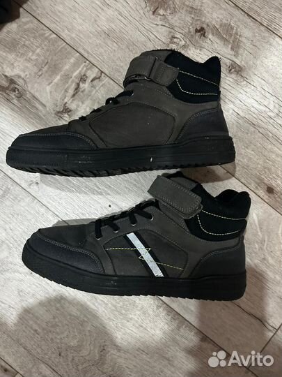 Ботинки мужские 39 размер