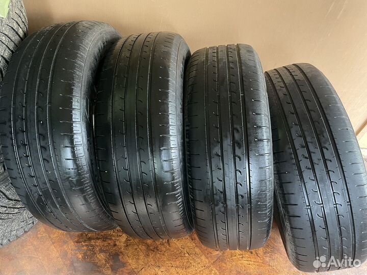 Goodyear EfficientGrip 215/60 R17