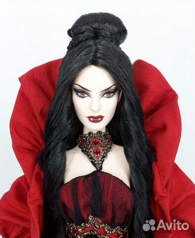 Barbie Haunted Beauty Vampire