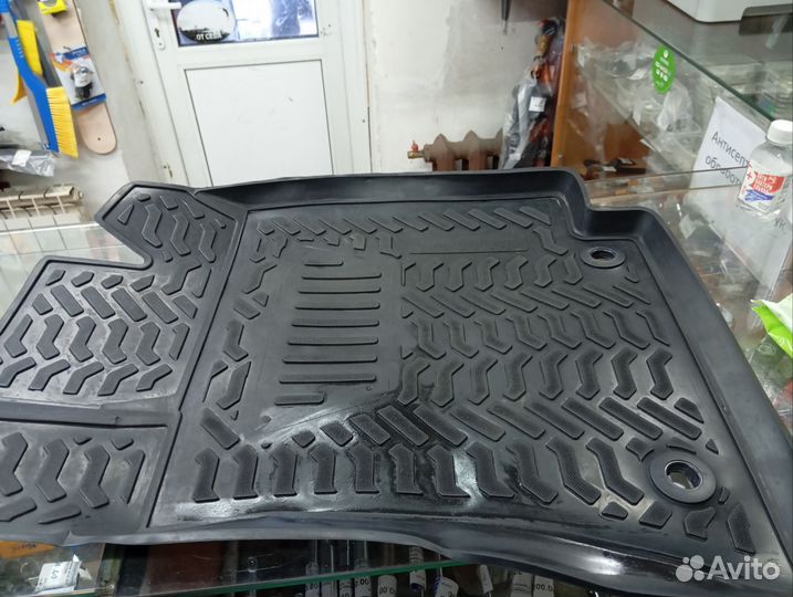 Ковры салона тойота wich