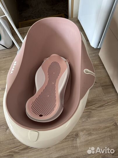 Подставка в ванну для купания младенцев