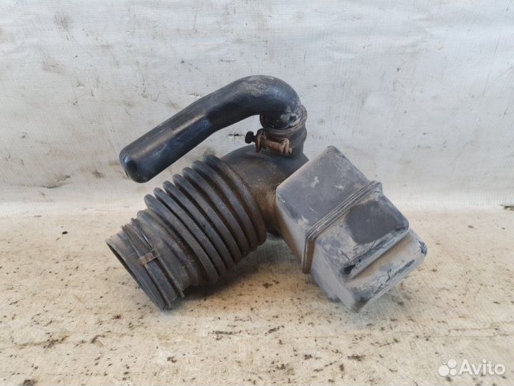 Патрубок Hyundai Sonata 5 G4GC 2008