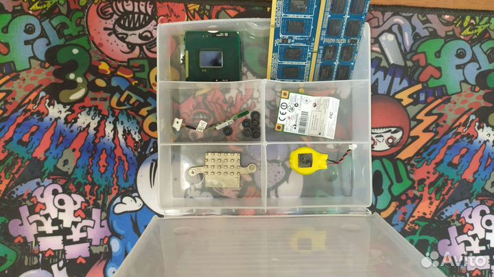 Ноутбук Lenovo IdeaPad Y560p (запчасти)