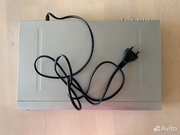 DVD плеер trony