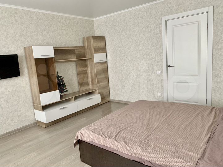 1-к. квартира, 42 м², 16/17 эт.