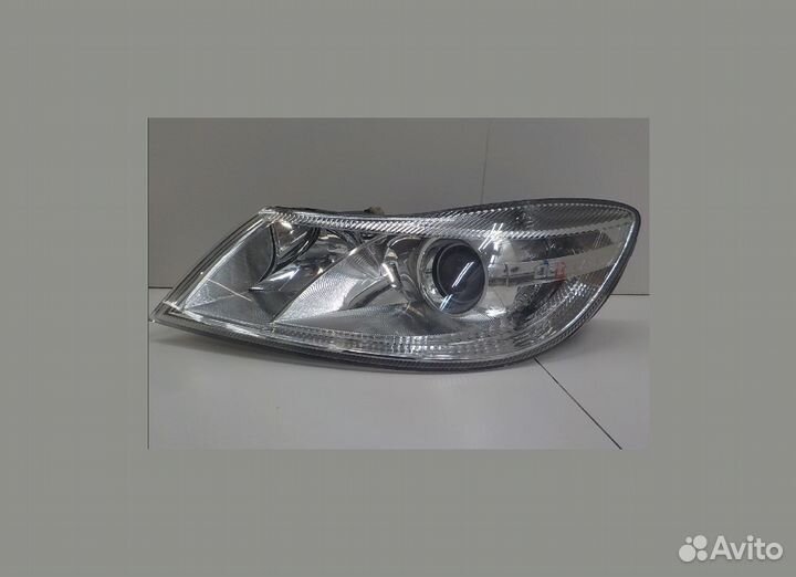 Фара Skoda Octavia A5 Шкода Октавия А5 2009 рестай