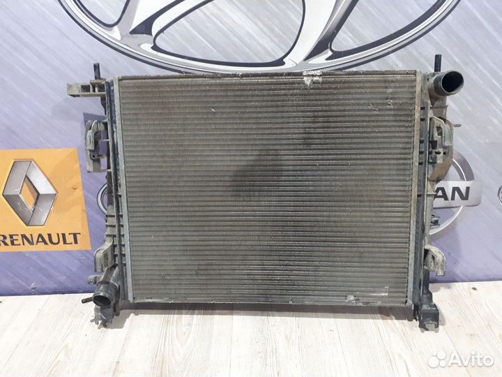 Радиатор охлаждения двигателя основной Renault log