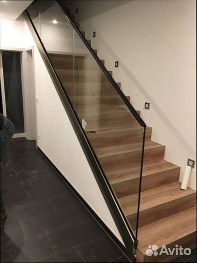 Перила и ограждения для лестниц