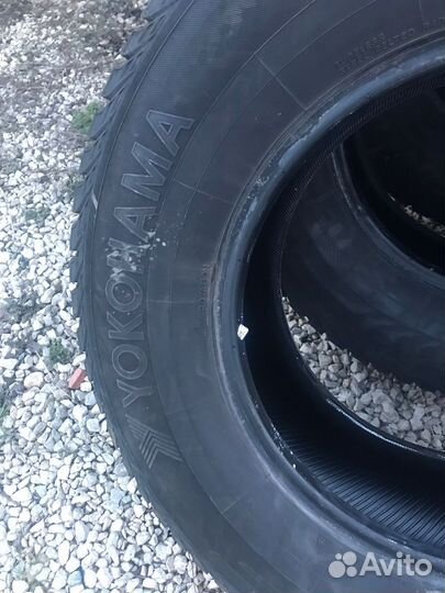 Yokohama Ice Guard F700S 245/70 R16