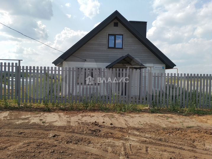 Дом 112 м² на участке 9 сот.