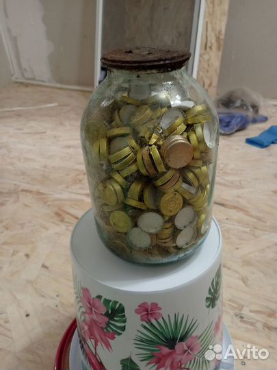 Пробки от бутылок. Кузнецкий лвз