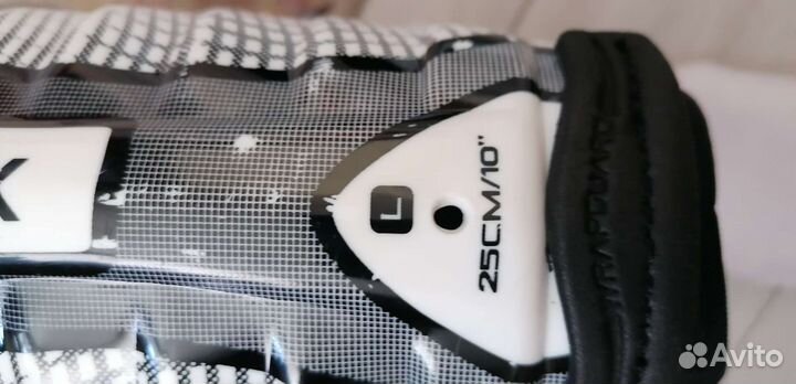 Хоккейные щитки детские YTH 10 25 см