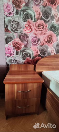 Спальный гарнитур бу