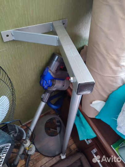 Турник на стену