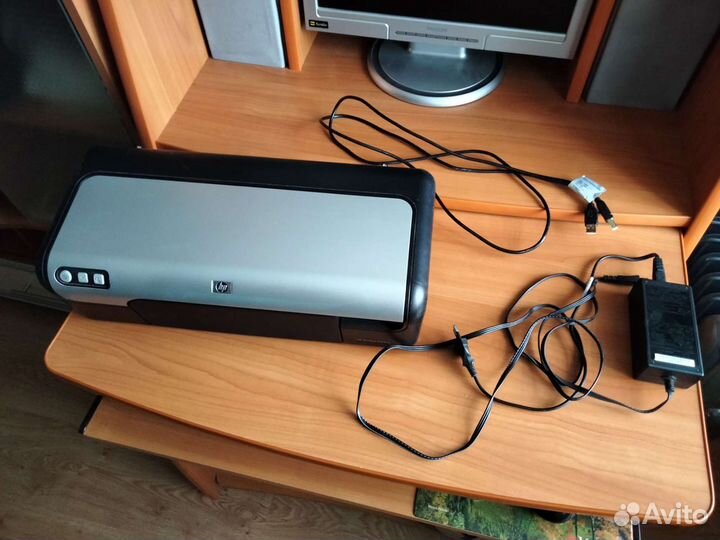 Принтер цветной HP Deskjet D2460