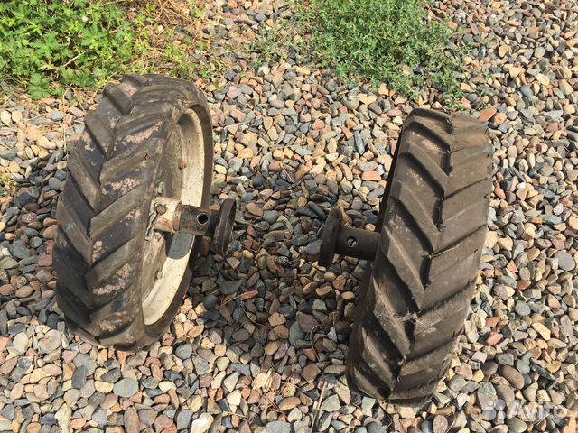 Колеса для культиватора крот. Бескамерные колеса мотоблока агат. Мотокультиватор крот щепорез. Колеса транспортировочные мотоблок крот. Колеса на мотоблок крот.