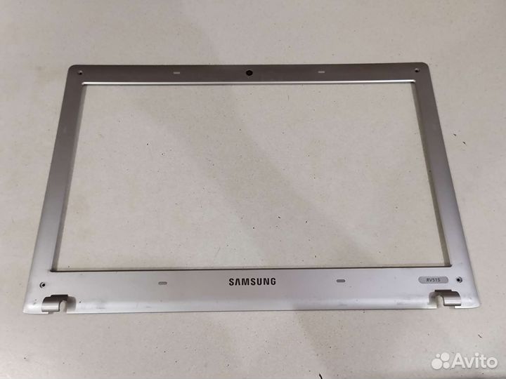 Рамка матрицы Samsung RV515