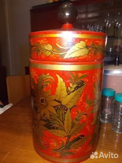 Деревянные шкатулки