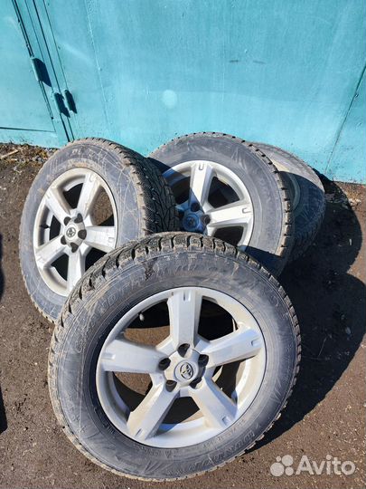 Колеса диски с зимней резиной RAV4 225/65/17