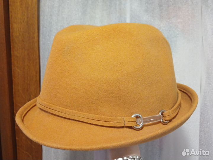 Шляпа фетровая женская