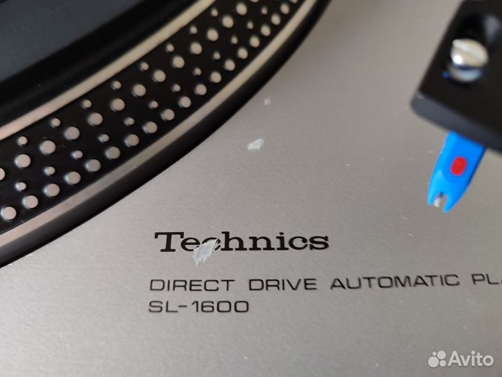 Проигрыватель пластинок technics SL-1600