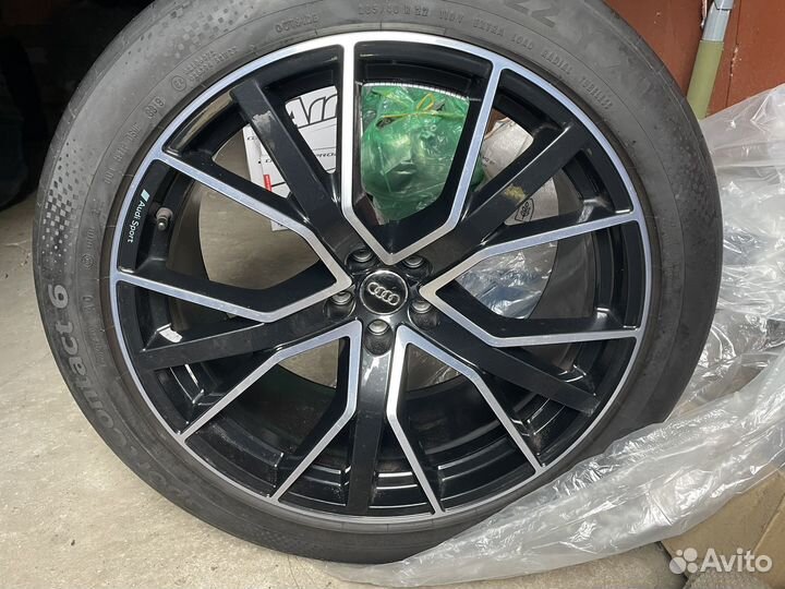 Оригинальные колёса Audi Q8/SQ8 R22