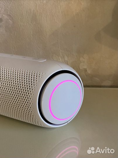 LG xboom Go Портативная Bluetooth колонка