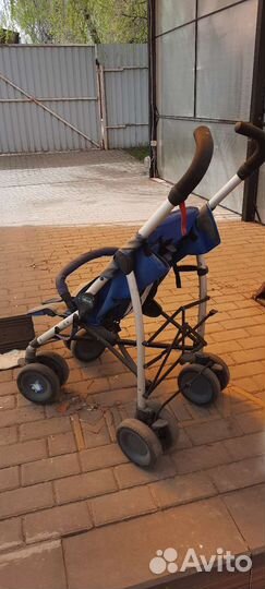 Прогулочная коляска трость