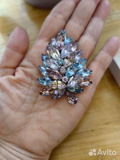 Винтажные броши