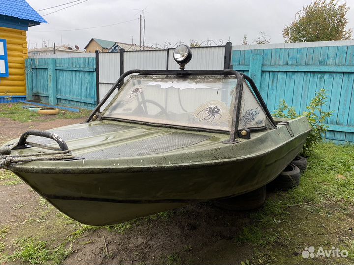 Моторная лодка Крым