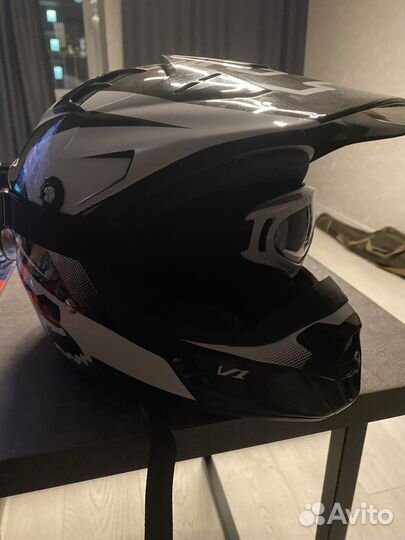 Мотошлем Fox v1 pilot