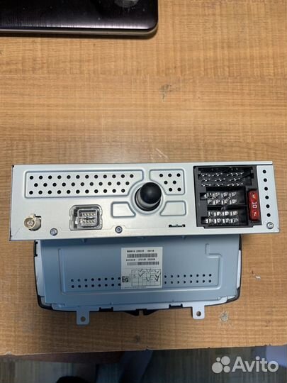 Планшет для авто на лада веста