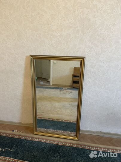 Зеркало настенное в прихожую