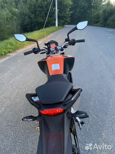 Ktm duke 200