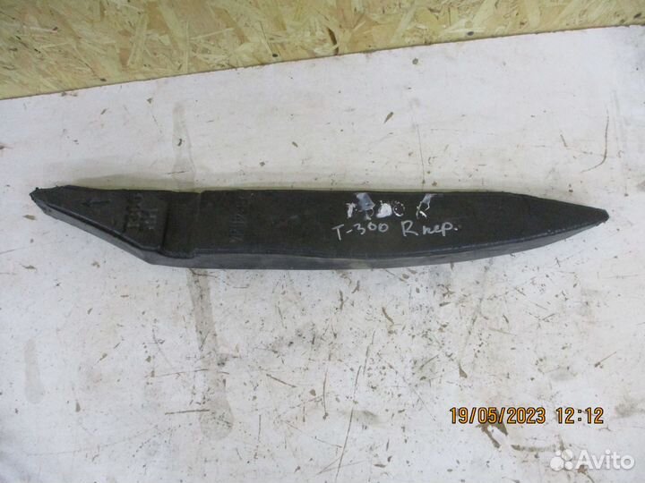 Пыльник переднего крыла правый Шевроле Авео Т-300